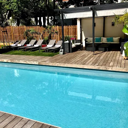 Parisiata Alojamento de Acomodação e Pequeno-almoço Puteaux
